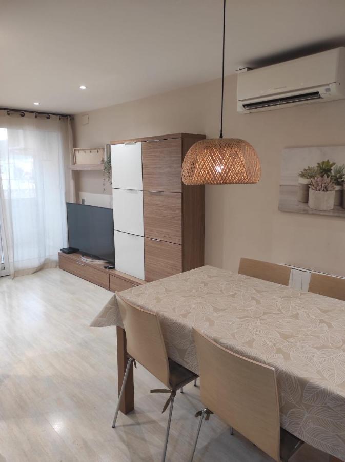 Apartamento En Viladecans Cerca Del Aeropuerto Viladecáns Exterior foto