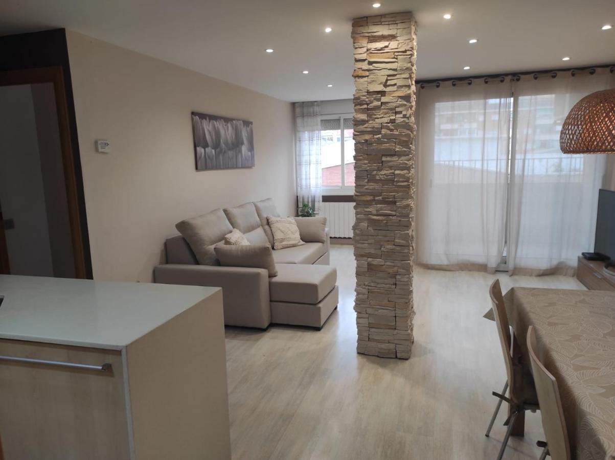 Apartamento En Viladecans Cerca Del Aeropuerto Viladecáns Exterior foto