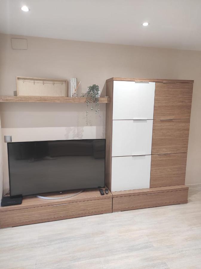Apartamento En Viladecans Cerca Del Aeropuerto Viladecáns Exterior foto