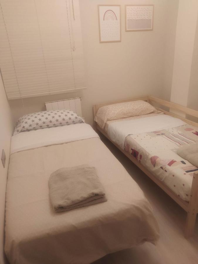 Apartamento En Viladecans Cerca Del Aeropuerto Viladecáns Exterior foto